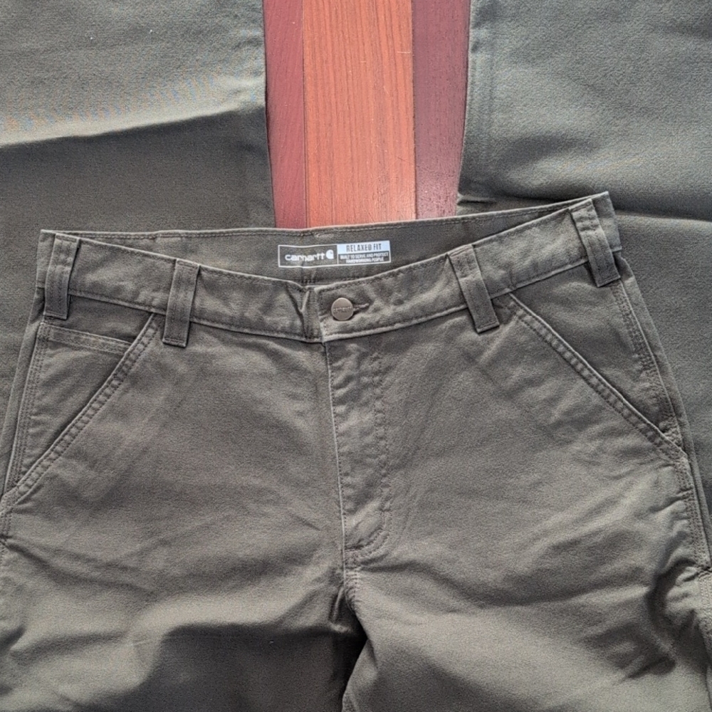 NWT Carhartt Rugged Flex Relax Fit Duck Utility Work Pants 34x32 - Picture 3 of 3